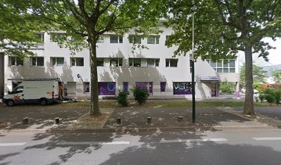 Fayand Cyril, Clinique Vétérinaire à Fontaine