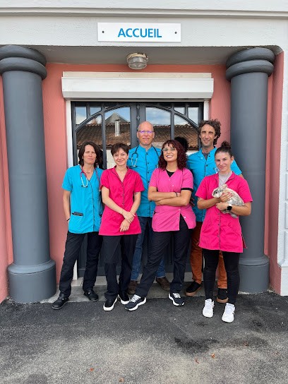 Clinique Vétérinaire Lalouvet, Clinique Vétérinaire à Laloubère