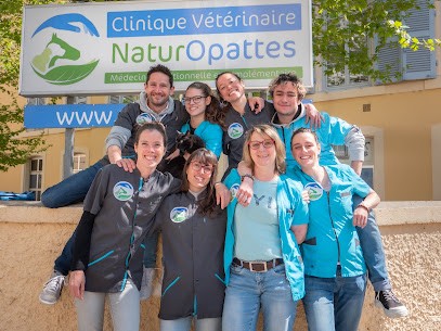 Clinique Vétérinaire NaturOpattes - Médecine Traditionnelle Et Complémentaire - Dr J. MERIDJEN, Clinique Vétérinaire à Vienne