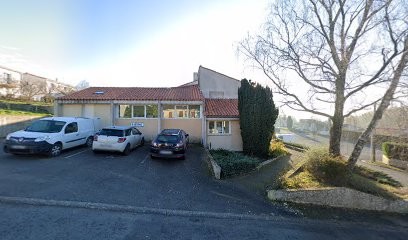 Clinique Vétérinaire de l'Étoile à Pouzauges, Urgences 24h/24, Clinique Vétérinaire à Pouzauges