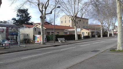 Clinique Vétérinaire De Mornant Dr Mouilleseaux, Clinique Vétérinaire à Mornant