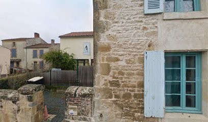 Cabinet Vétérinaire Des Lucioles (Dr Lamy Lucie) à Foussais Payré, Clinique Vétérinaire à Foussais-Payré