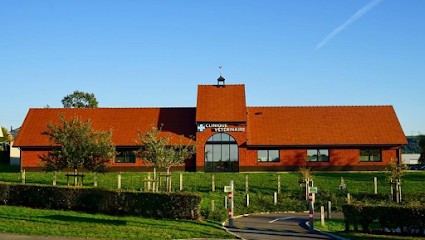 Clinique Vétérinaire Du Pays Desvrois, Clinique Vétérinaire à Longfossé