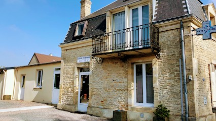 Vétérinaire Dr Delnooz Stéphanie, Clinique Vétérinaire à Luc-sur-Mer