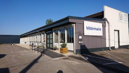 Clinique Vétérinaire Du Chapeau Rouge, Clinique Vétérinaire à Téteghem-Coudekerque-Village