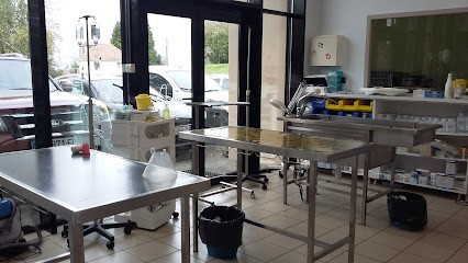 Clinique Vétérinaire de l'Araucaria, Clinique Vétérinaire à Oradour-sur-Vayres