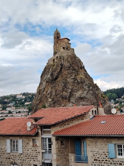 Clinique vétérinaire des deux rocs, Clinique Vétérinaire à Aiguilhe