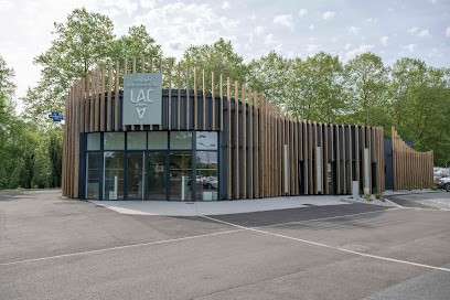 Veterinary Clinic Lake, Clinique Vétérinaire à Saint-Paul-lès-Dax
