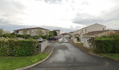 Vandenhecke Philippe, Clinique Vétérinaire à Surgères