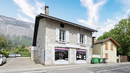 Veterinary Clinic 7 Laux, Clinique Vétérinaire à Meylan
