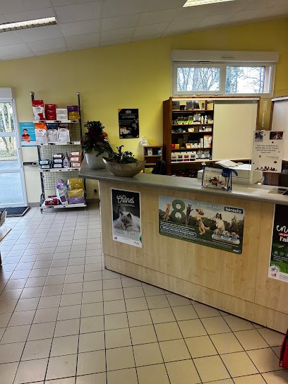 Vander Elst Christina, Clinique Vétérinaire à Marolles-les-Braults