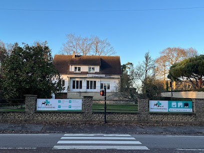 Clinique vétérinaire des Trois Fontaines Saint Sébastien de Morsent, Clinique Vétérinaire à Saint-Sébastien-de-Morsent